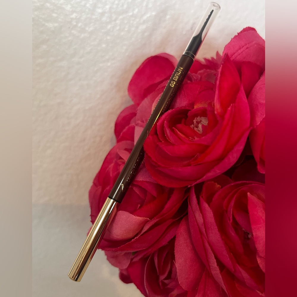 New in Box - Lancôme Ultra Precision Eyebrow Pencil in Brun (05)